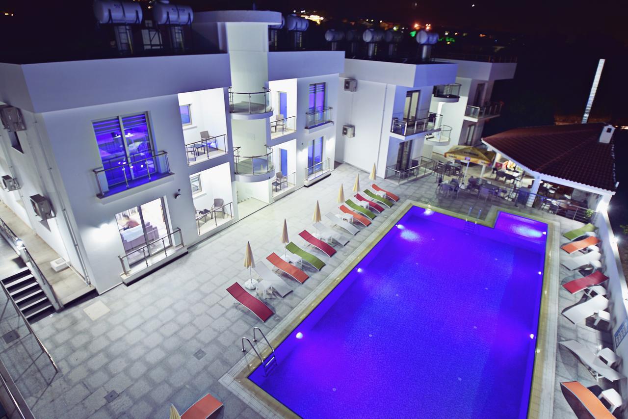 קיירניה Metin Houses מראה חיצוני תמונה